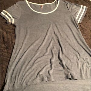 LuLaRoe Classic T